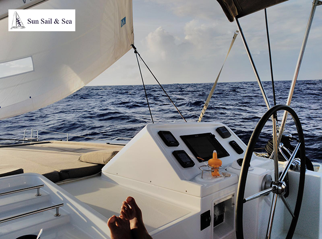 Alquiler de catamarán en Ibiza
